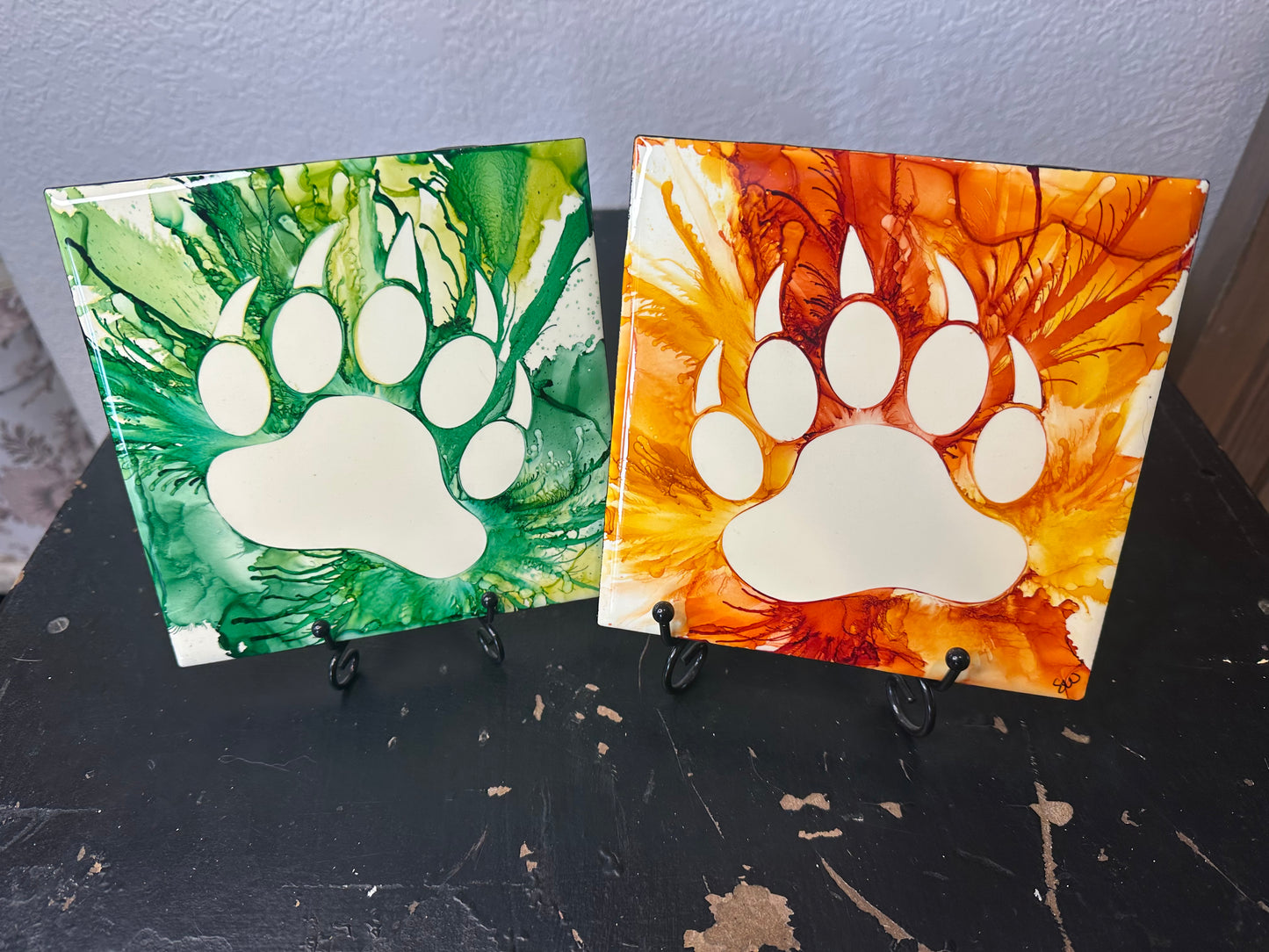 Wyoming Handpainted Hotplates- Set of 2
