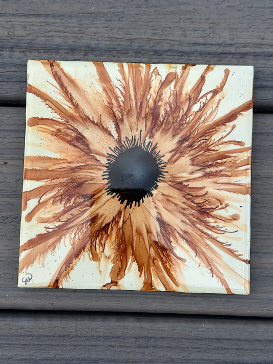 Handpainted Hotplate ~ Flower