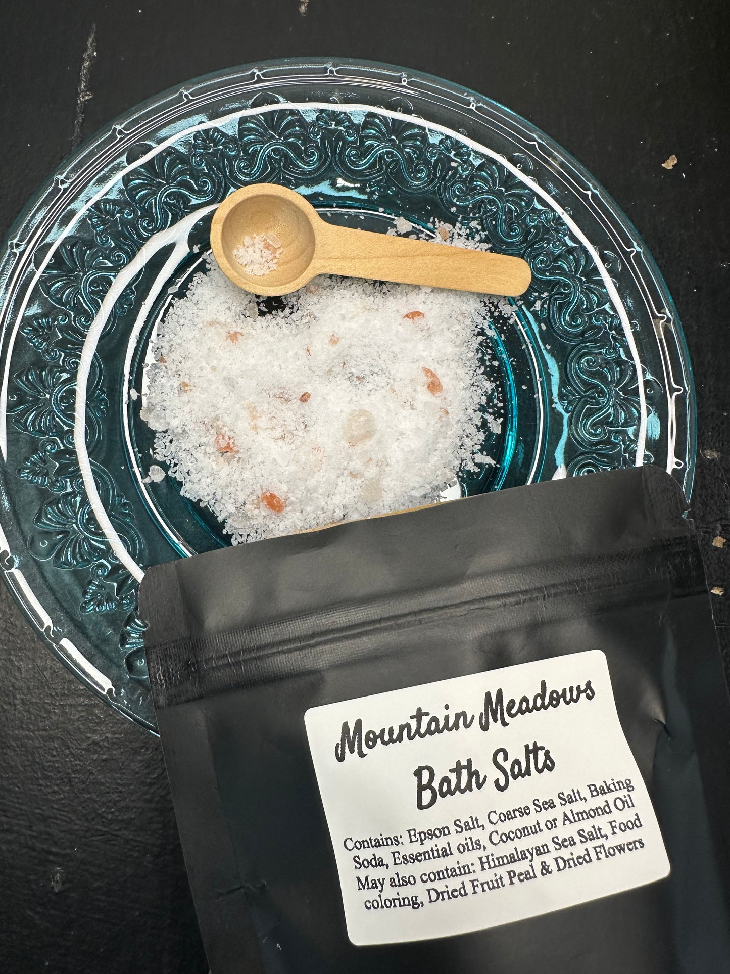 Mountain Meadows Bath Salts ~ Pink Cupcake